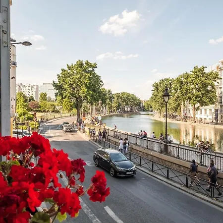 Appartamento Guestready - Classic Parisian Apartment On Canal Saint Martin Parigi
