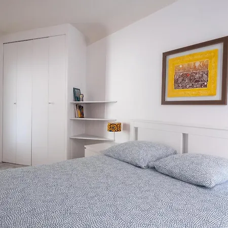 Guestready - Classic Parisian Apartment On Canal Saint Martin Parigi